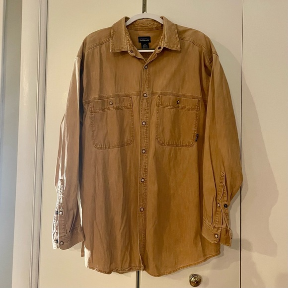 Patagonia Other - Patagonia Men's XL Tan 100% Cotton Button-Up Shirt Jacket